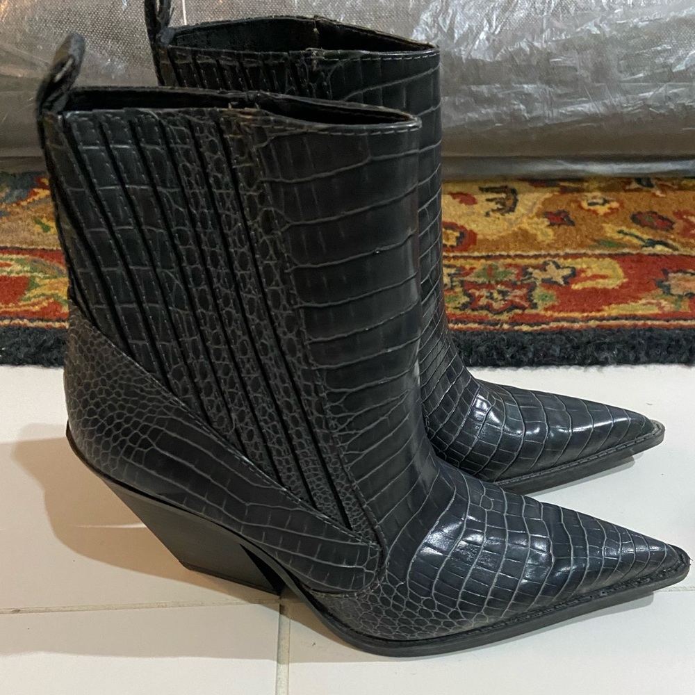 Zara grey crocodile boots